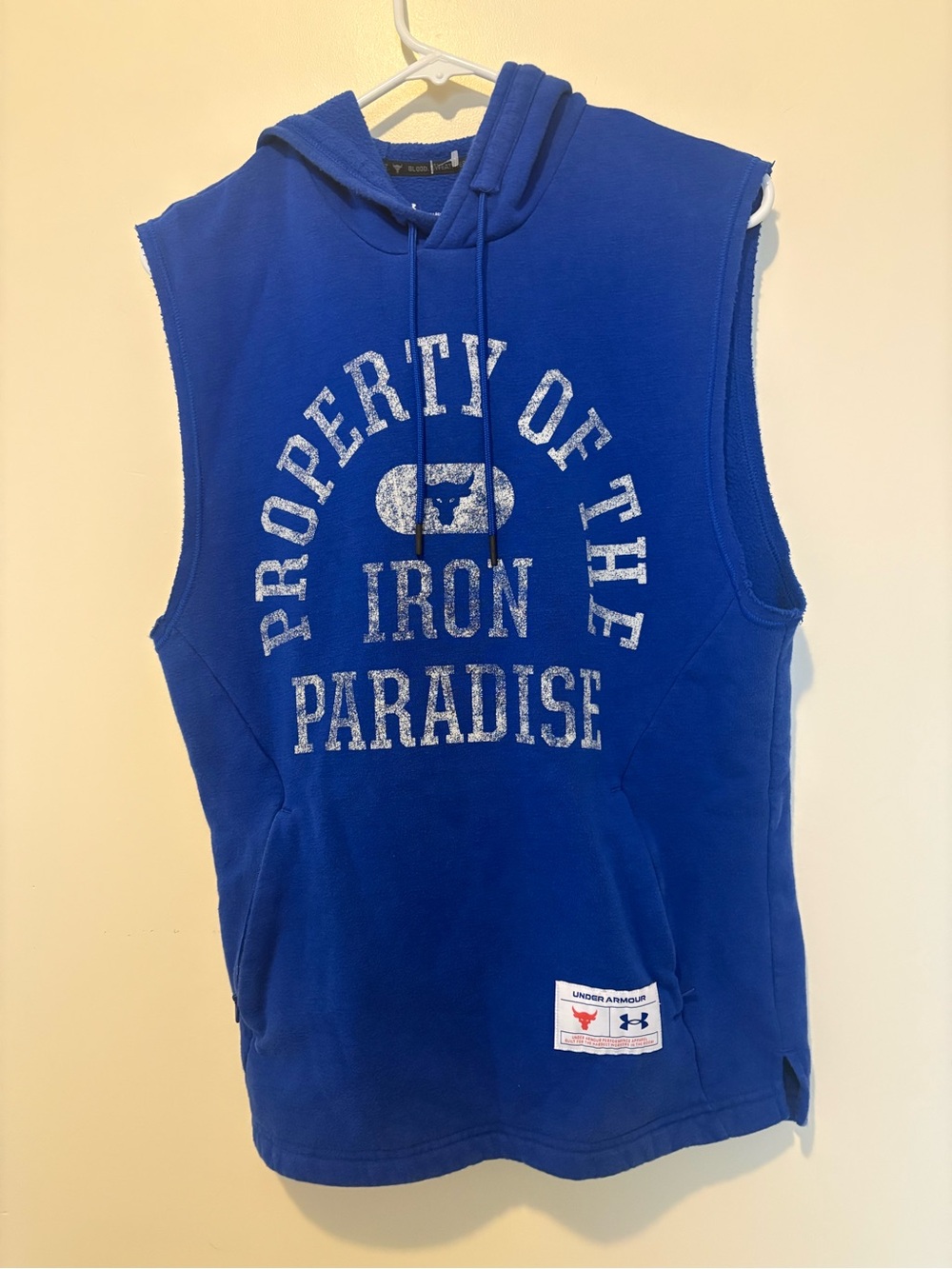 Under Armour Men’s Project Rock “Iron Paradise “Blue Sleeveless Hoodie Size S